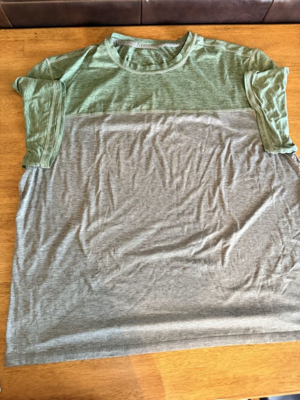 G H Bass & Co Mens 2XL Colorblock Green & Grey Short Sleeve Crewneck T-Shirt